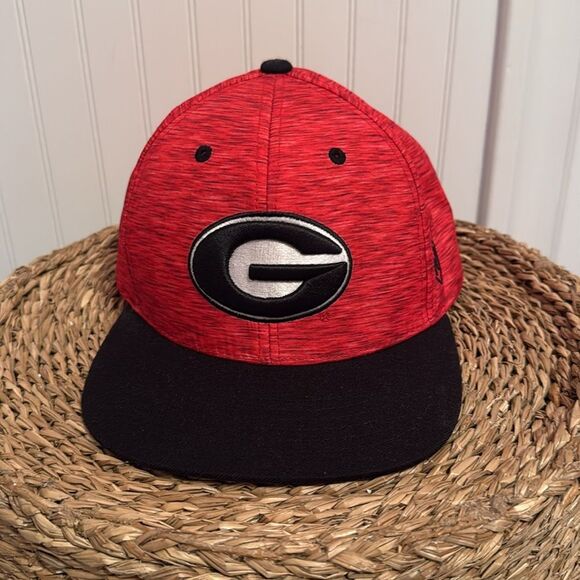 Top of the World Red and Black Adjustable Hat - Picture 1 of 9